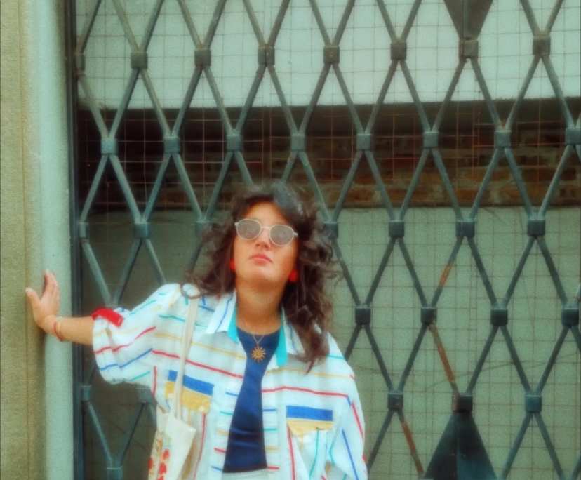 Karolina (22), $300, 