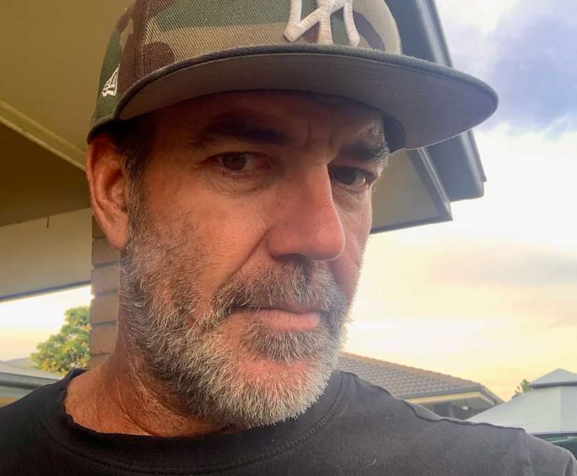Sean (41), $650, Non-smoker, No pets, and No children