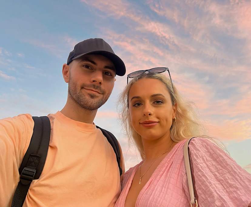 Charlie (26) and Taleifa (26), $450, Non-smoker, Have pets, and No children