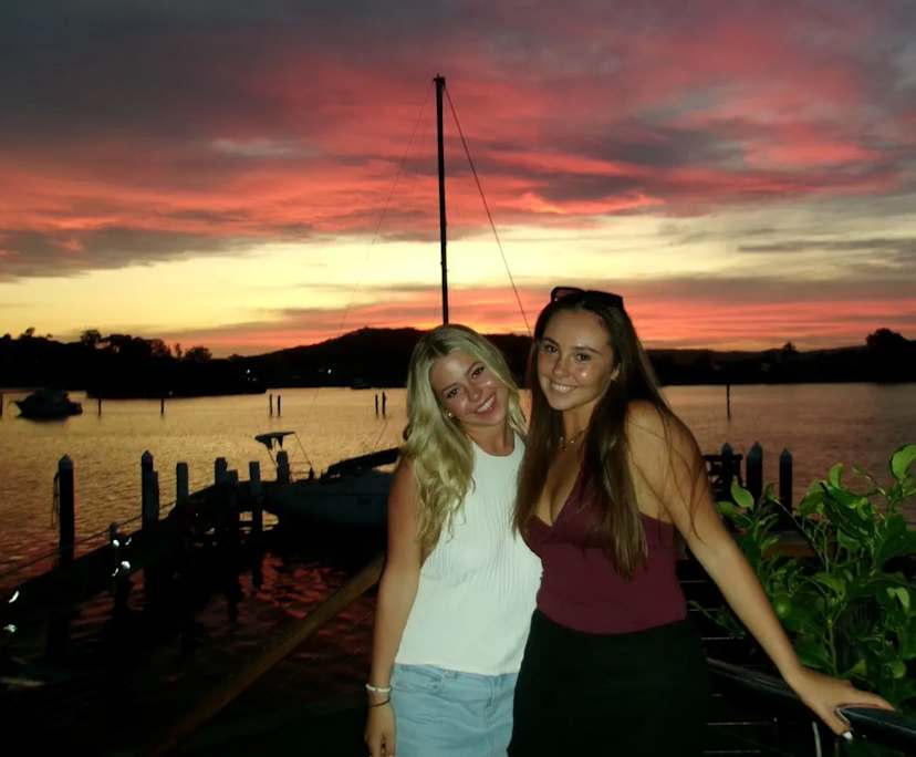 Brydie (22), $360, Non-smoker, No pets, and No children