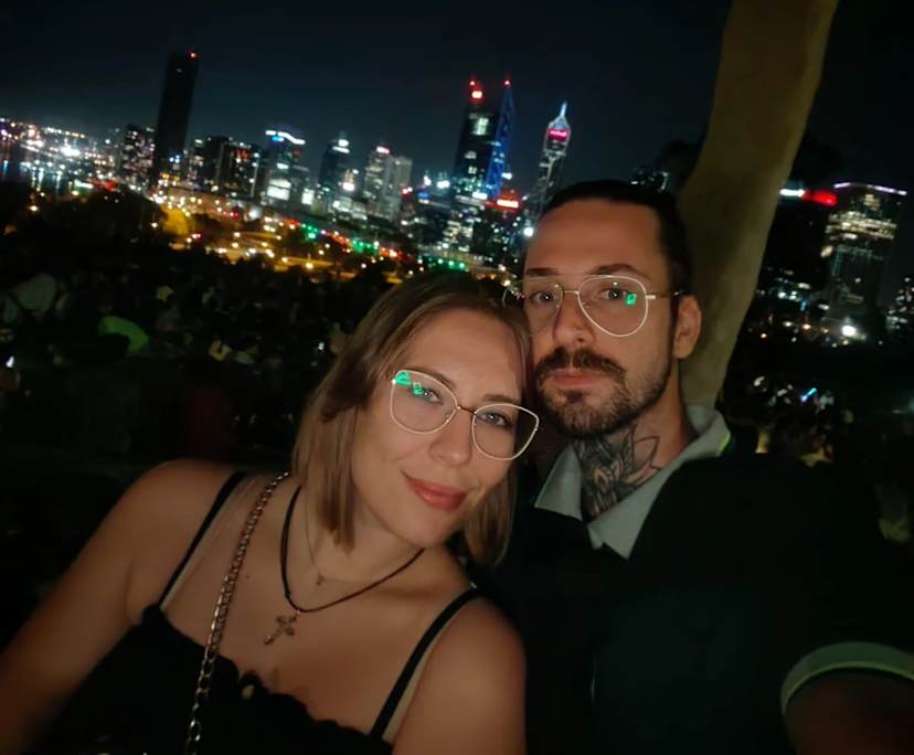 Anastasiya (27) and Andrea (27), $250, 