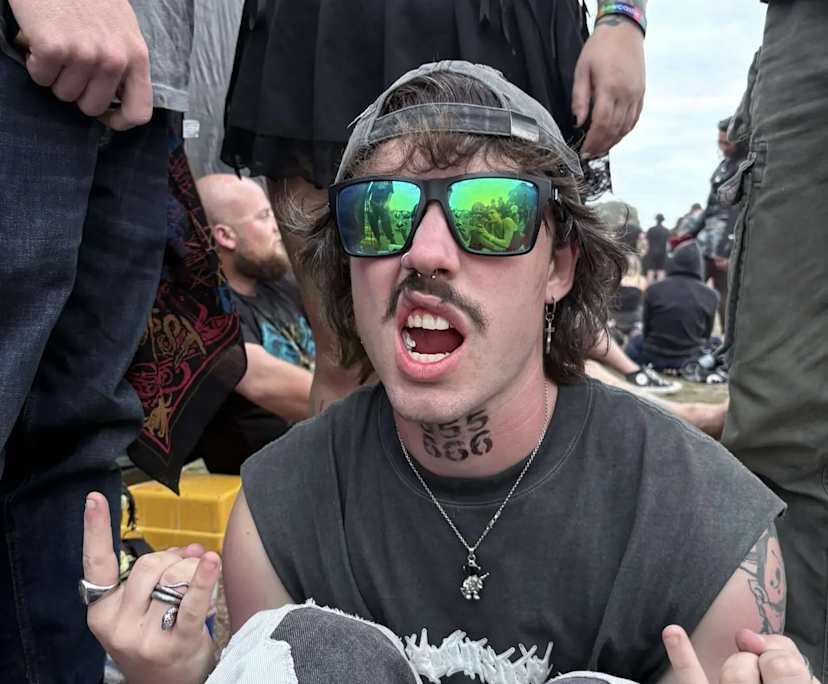 max (21), $300, Non-smoker, No pets, and No children