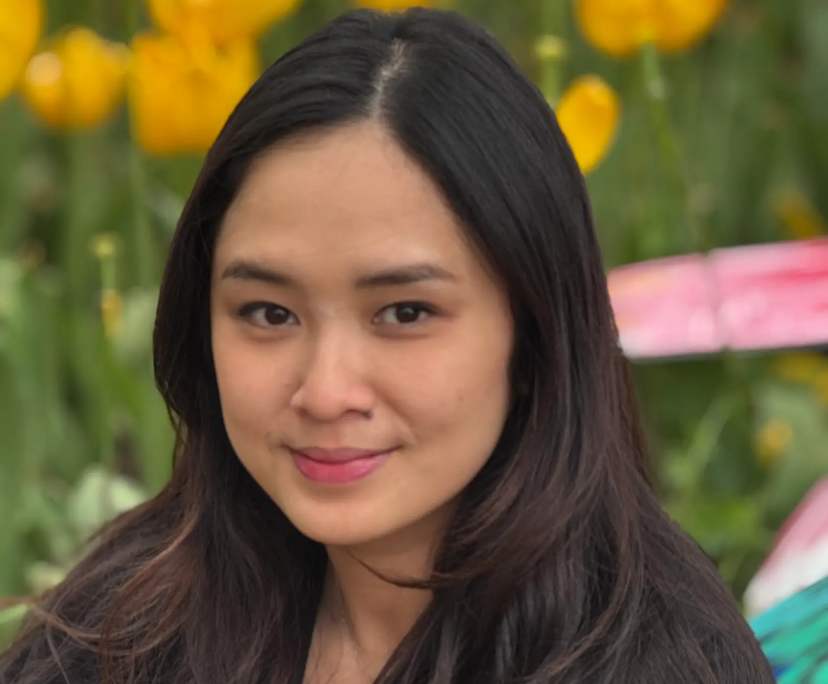 Putri (34), $300, Non-smoker, No pets, and No children