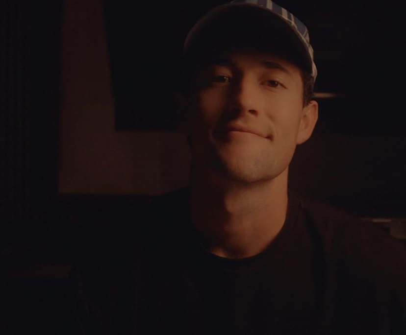 Jacob (26), $350, Non-smoker, No pets, and No children