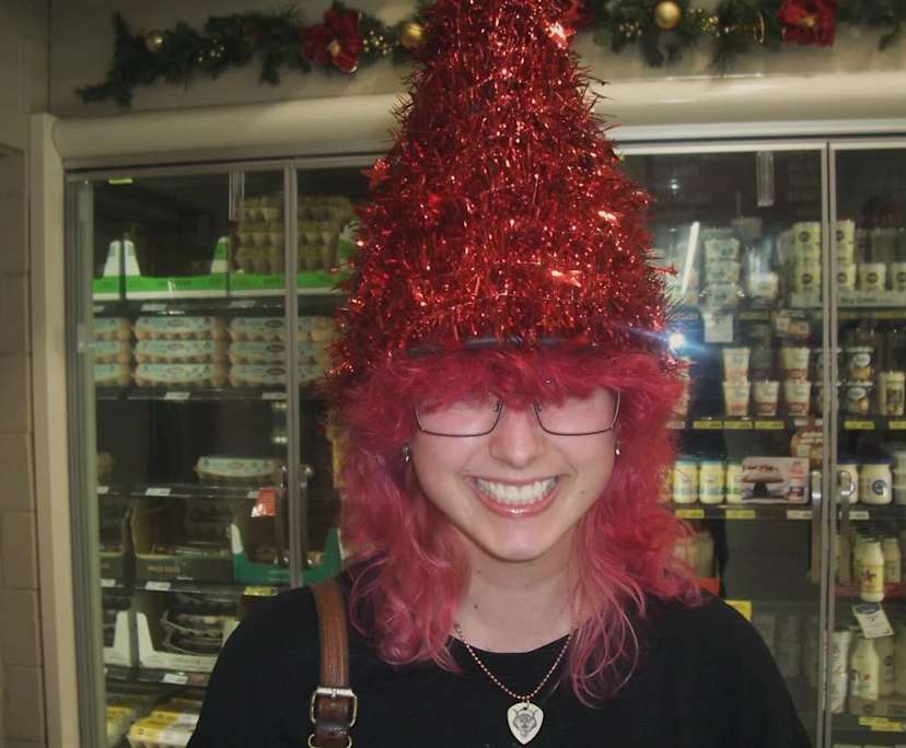 Danae (21), $250, LGBTQIA+, Non-smoker, No pets, and No children