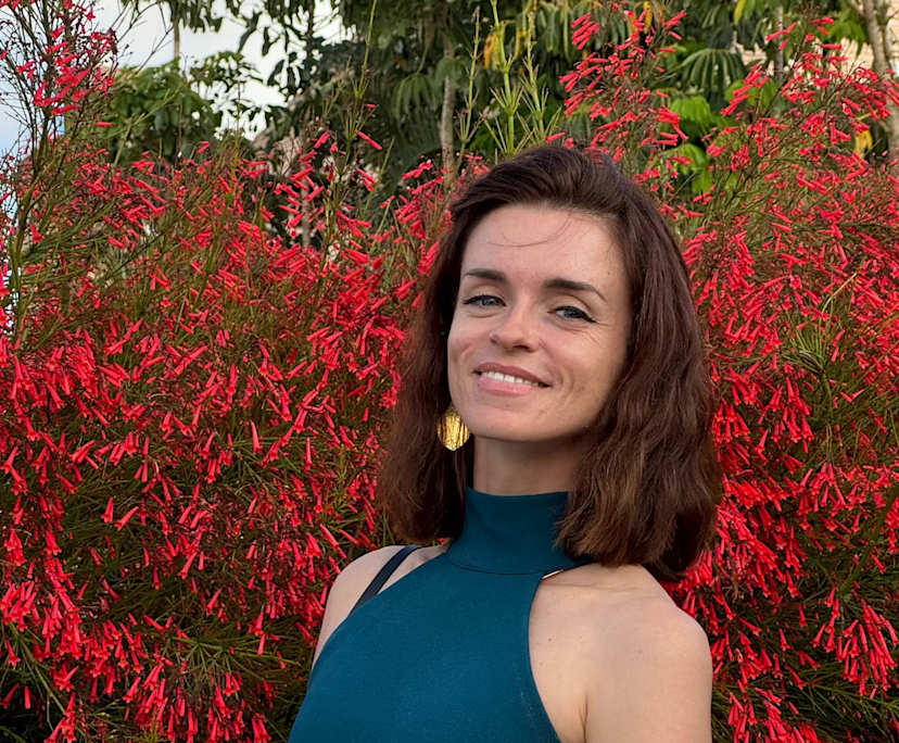 Stéphanie (37), $300, 