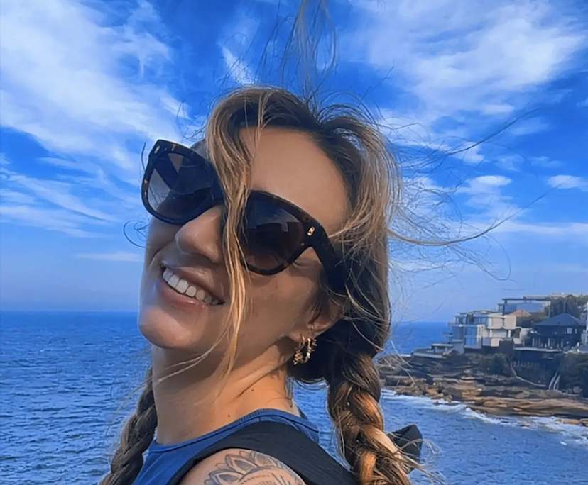 Ophélie (29) and Marie (29), $300, No pets, Non-smoker, and No children