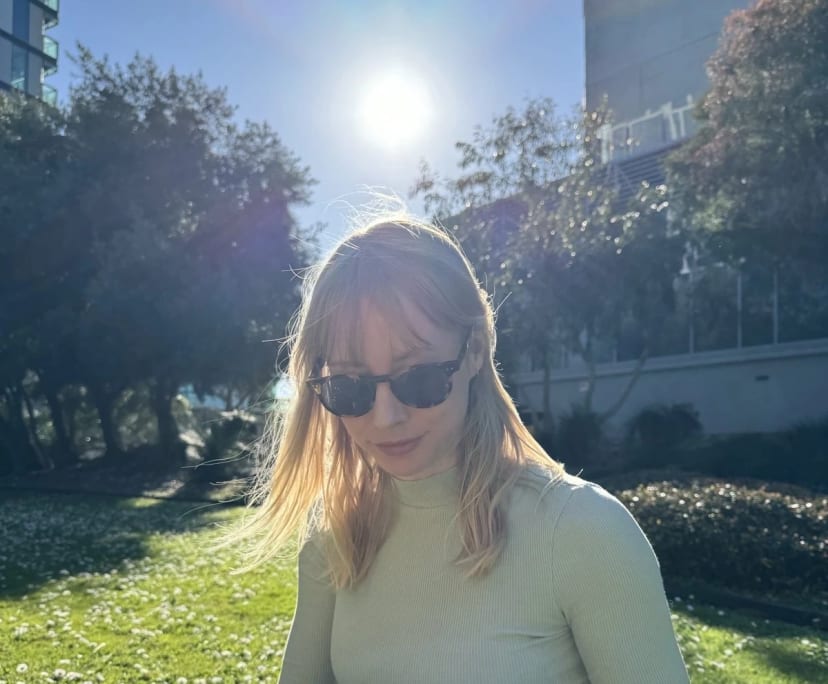 Jasmine (35), $600, Non-smoker, Have pets, and No children