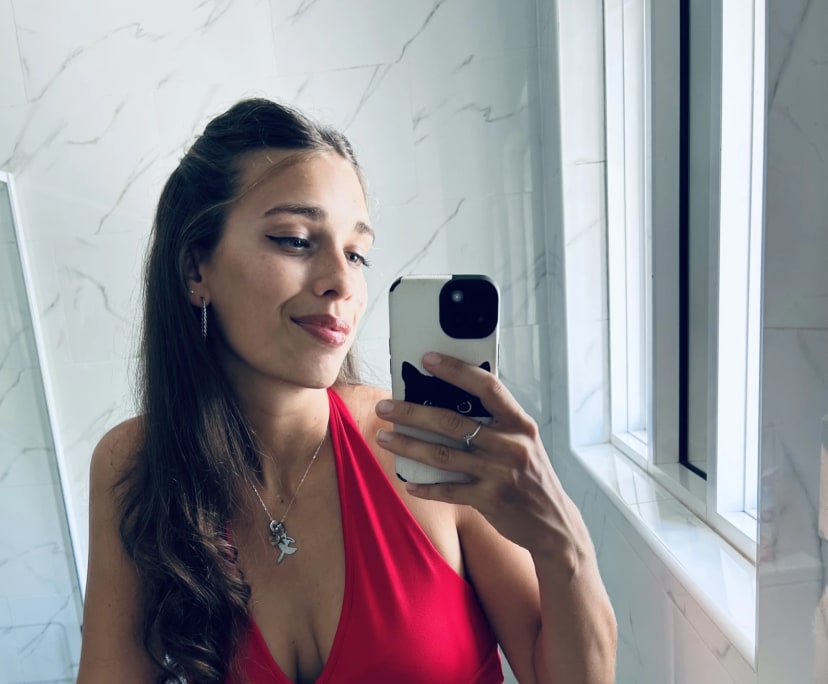 Agustina Gambina (29), $300, No pets, Non-smoker, and No children