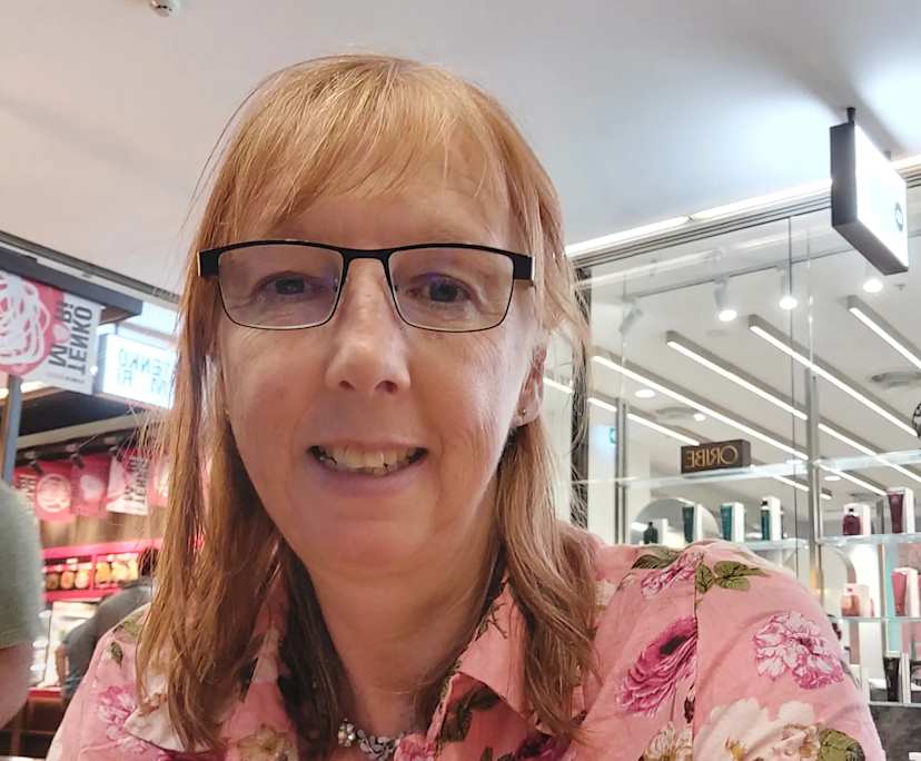 Sandra (62), $500, Non-smoker, No pets, and No children