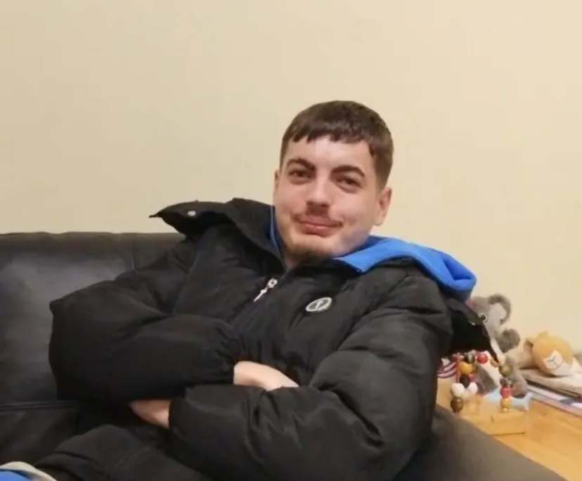 Ryan Bielby (21), $300, Smoker, No pets, and No children