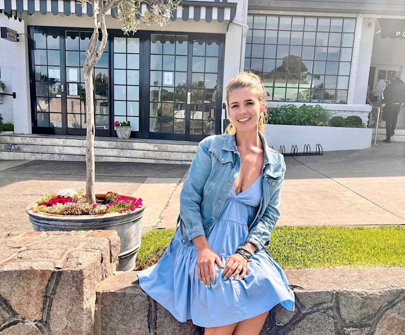 Miranda (31), $400, LGBTQIA+, Non-smoker, Have pets, and No children