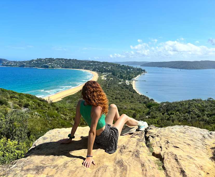 Adline (34), $300, Have pets, No pets, Non-smoker, and No children