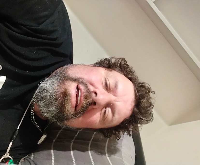 Shane (48), $290, Non-smoker, No pets, and No children