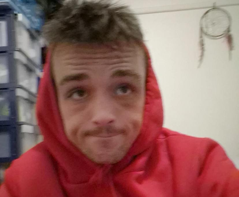 Dill (25), $350, Smoker, No pets, and No children