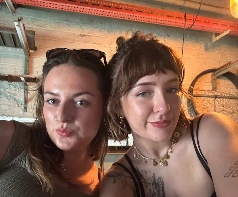 Amy (27) and Katie (25), $400, 