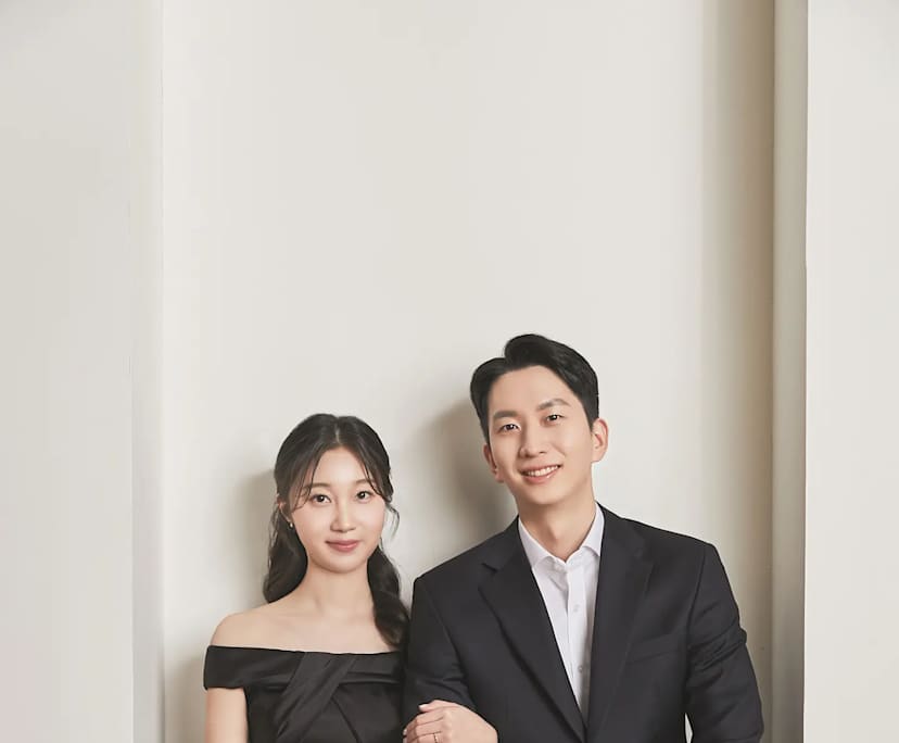 Daehan (37) and Daun (33), $400, Non-smoker, No pets, and No children