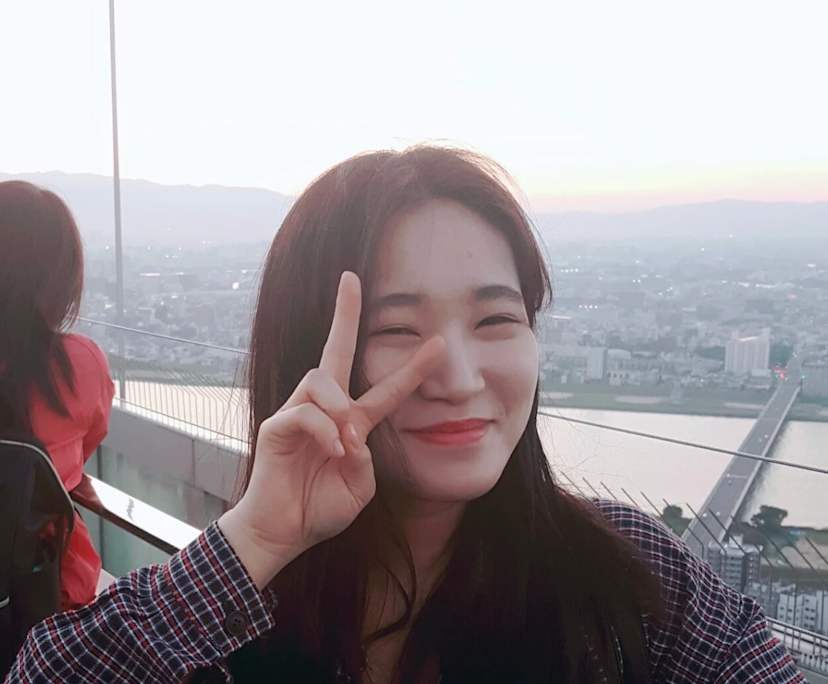 Seoul (28), $400, Smoker, No pets, and No children
