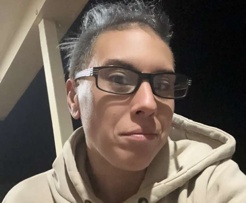Casey (37), $400, LGBTQIA+, Non-smoker, No pets, and No children