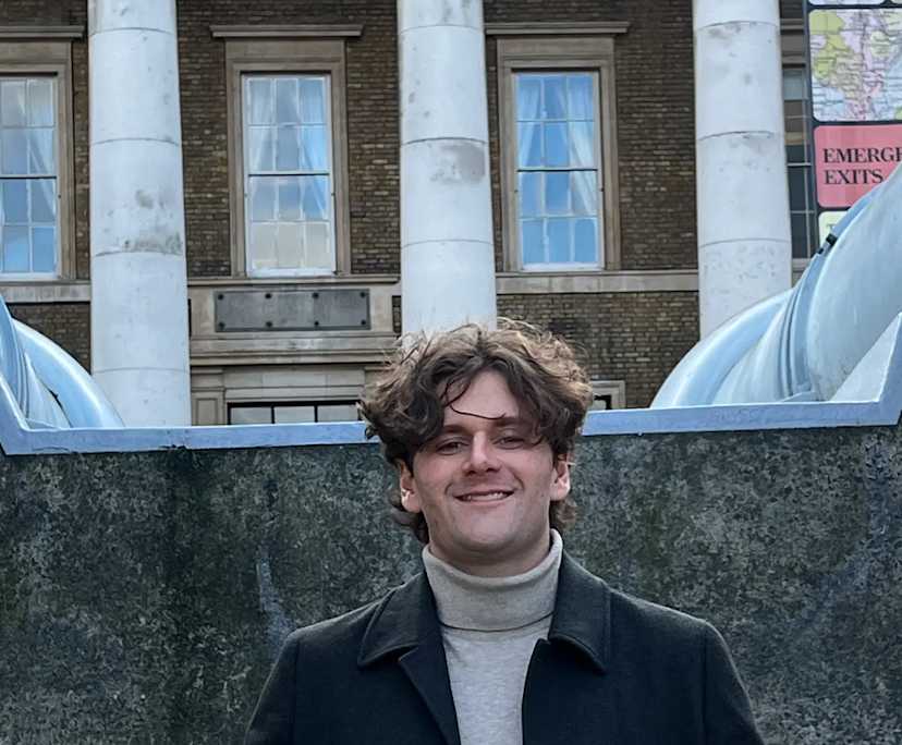 Christopher (28), $450, 