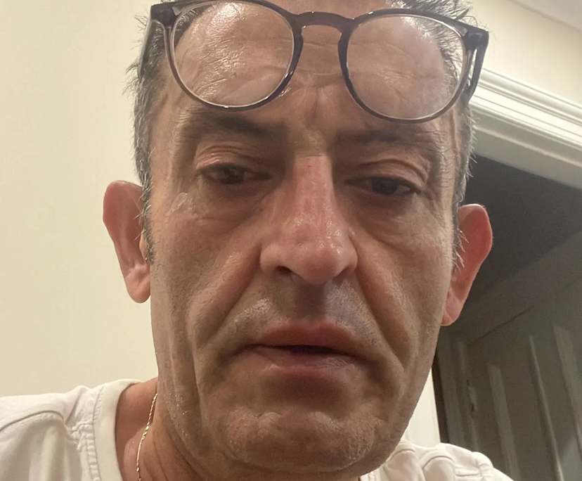 Aziz (55), $300, Smoker, No pets, and No children