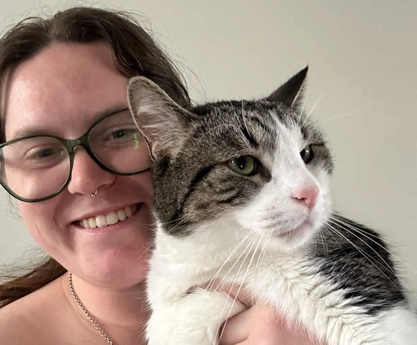 Nicola (29), $350, Non-smoker, Have pets, No children, and LGBTQIA+