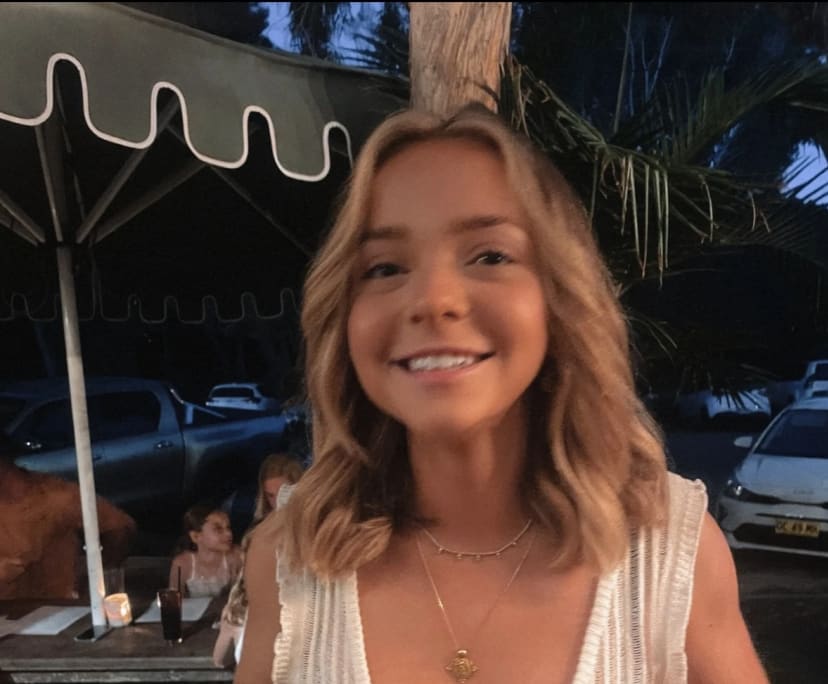 Mirren (20), $300, LGBTQIA+, Non-smoker, No pets, and No children