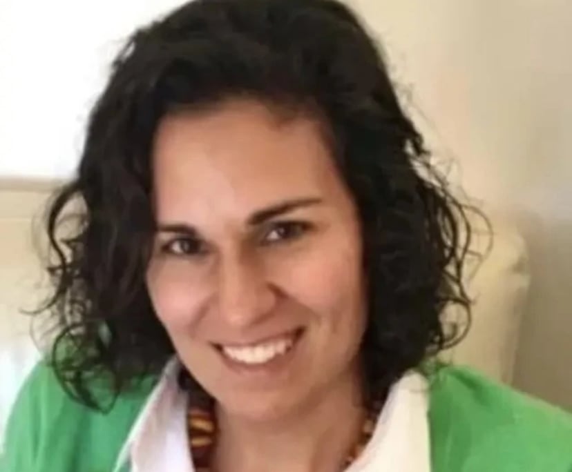 Kate (40), $550, No pets, Non-smoker, and No children