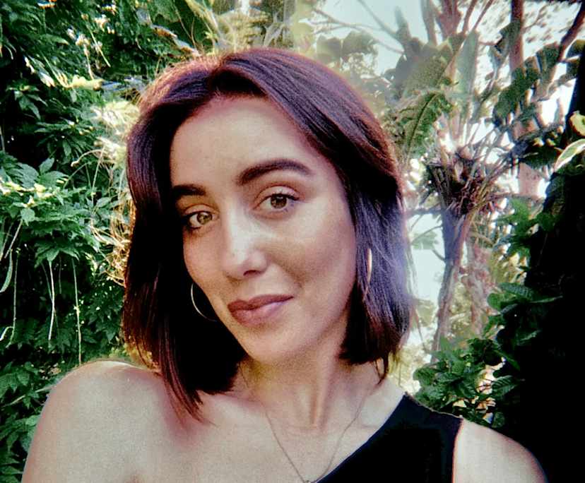 Lucy (23), $300, Smoker, No pets, and No children