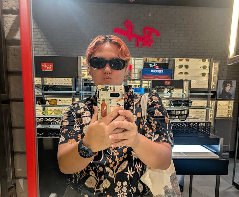 Meg (20), $450, LGBTQIA+, Non-smoker, No pets, and No children