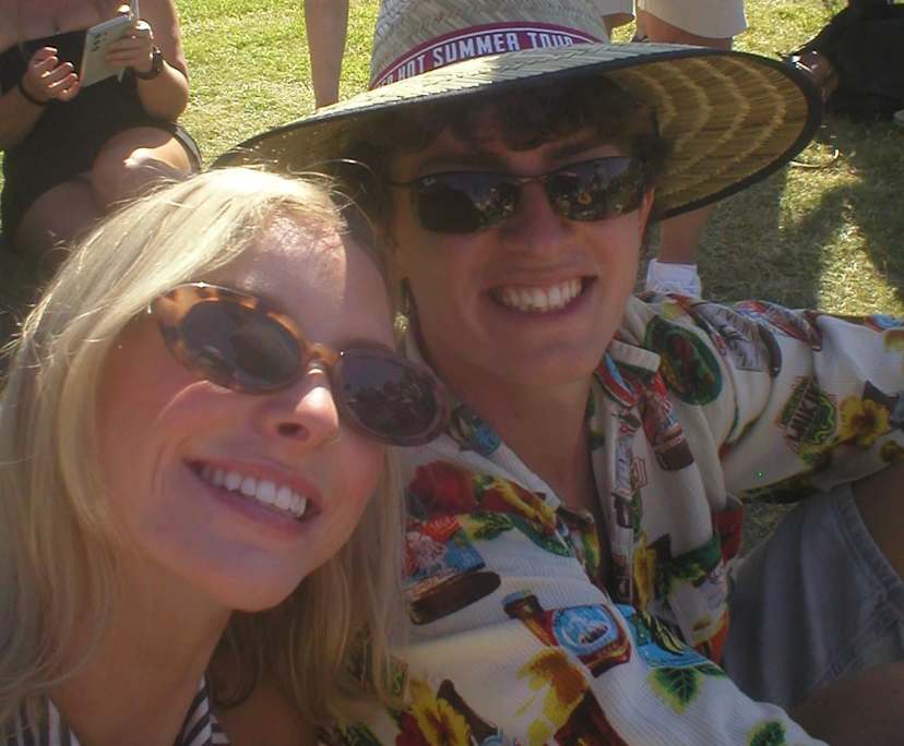 lorna (23) and ellis (24), $500, Non-smoker, No pets, and No children