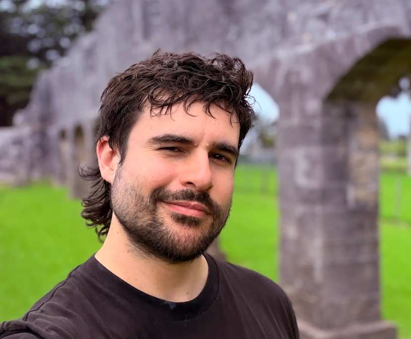 Jayden (28), $300, LGBTQIA+, Non-smoker, No pets, and No children