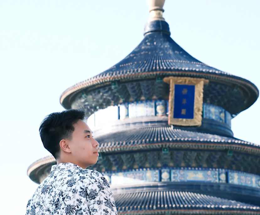 Dat (19), $450, No pets, Non-smoker, and No children