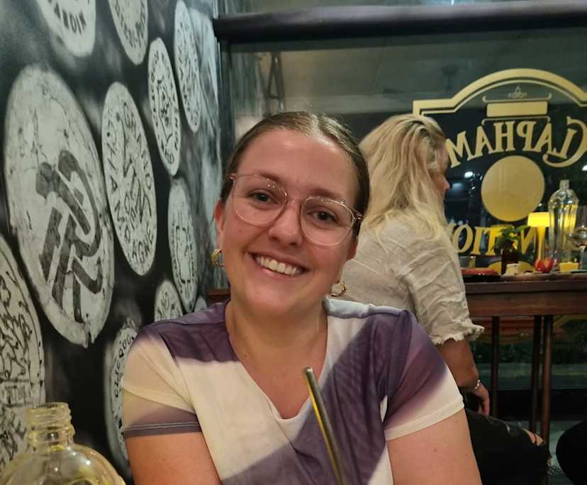 Thomasina (29), $400, Non-smoker, No pets, and No children