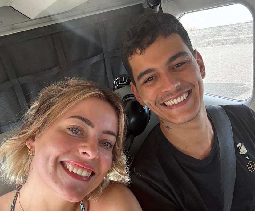 Quentin (25) and Aurélie (29), $400, No pets, No children, and Non-smoker