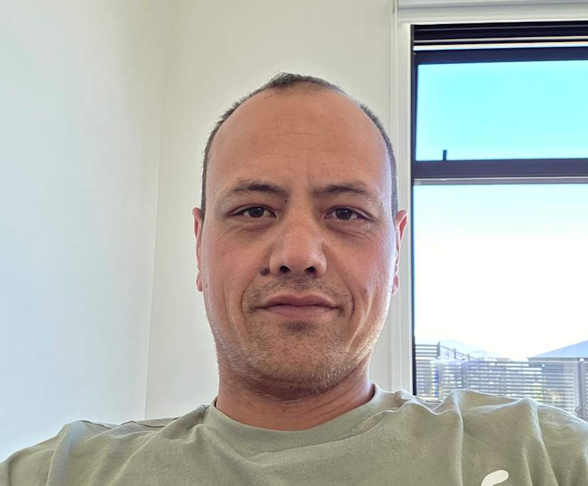 David (36), $560, Smoker, No pets, and No children