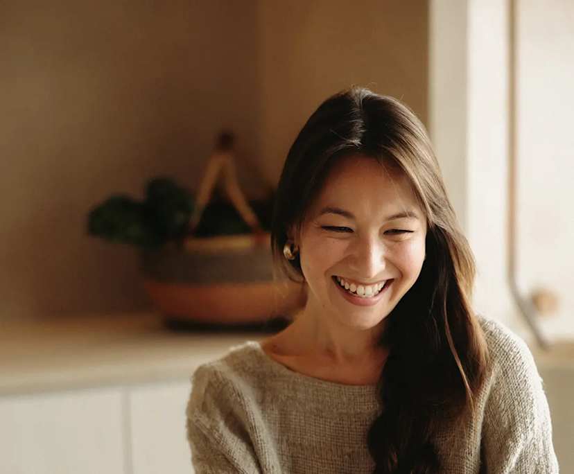 Holly (28), $350, Non-smoker, No pets, and No children