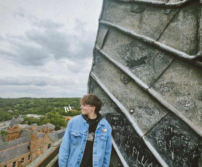 River (24), $400, LGBTQIA+, Non-smoker, Have pets, and No children