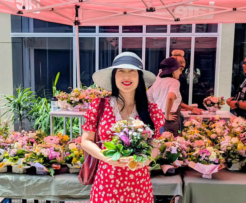 Ivana Ivana (33), $300, 