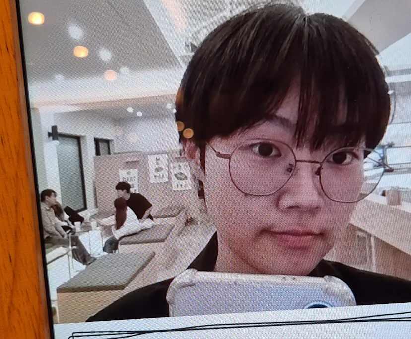 Sujin (25), $270, Non-smoker, No pets, and No children