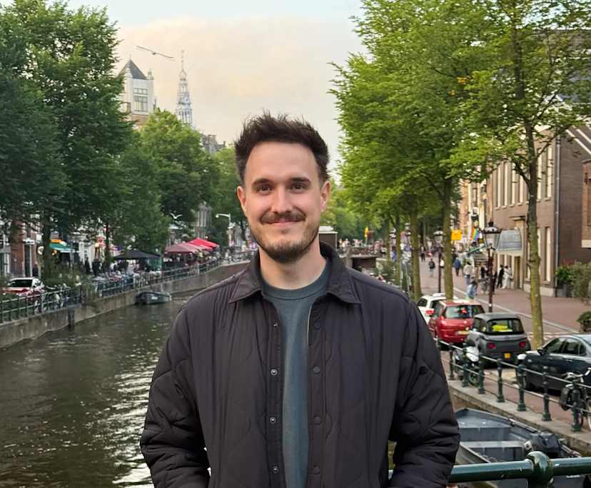 Ben (32), $275, LGBTQIA+, Non-smoker, No pets, and No children