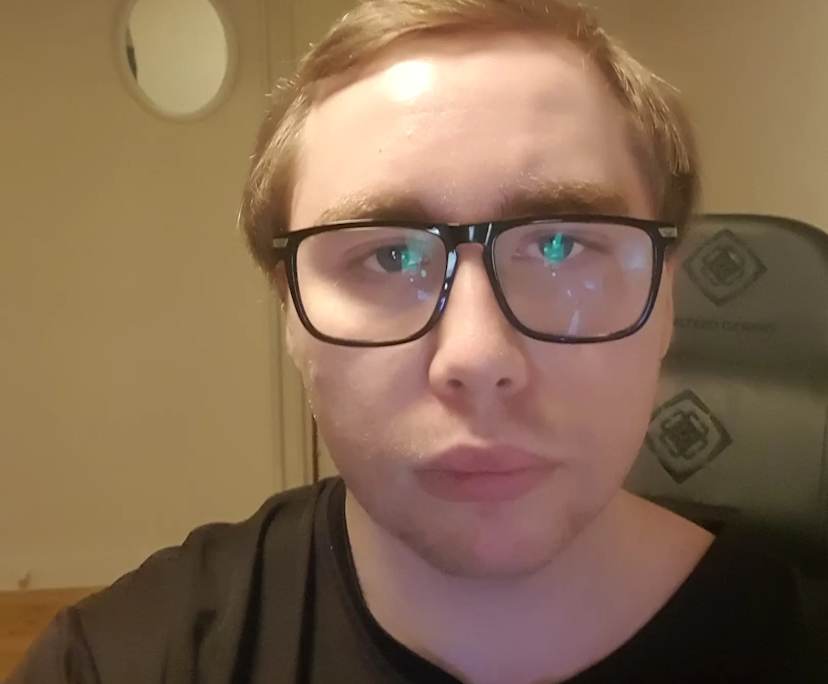 Jayden (26), $250, No pets, Non-smoker, and No children