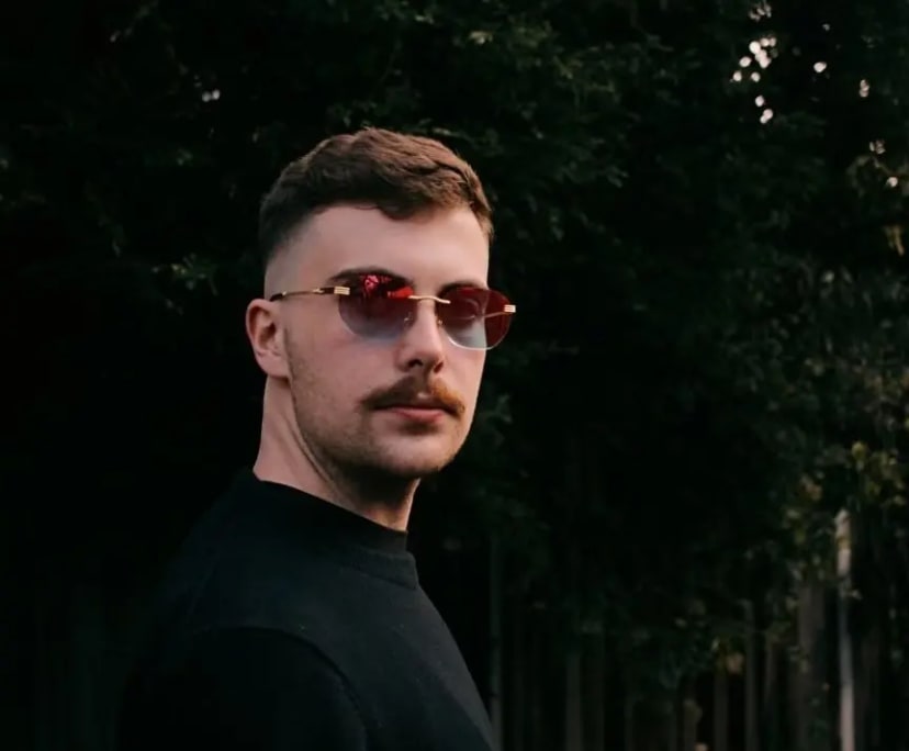 Elliot