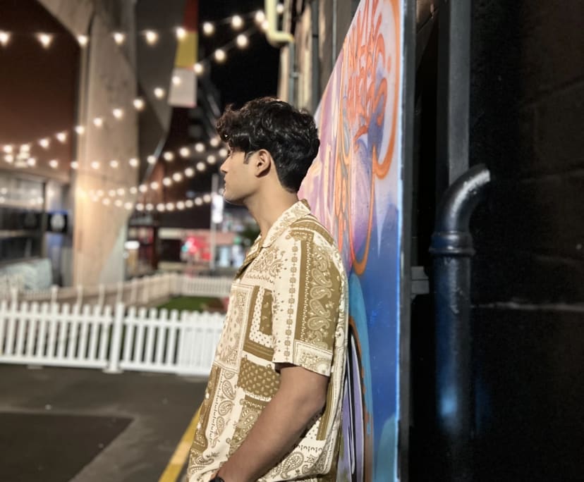 Rahul dharamdasani (20), $300, Non-smoker, No pets, and No children