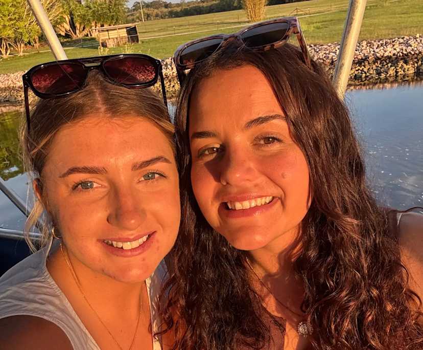 Ellie & Britt