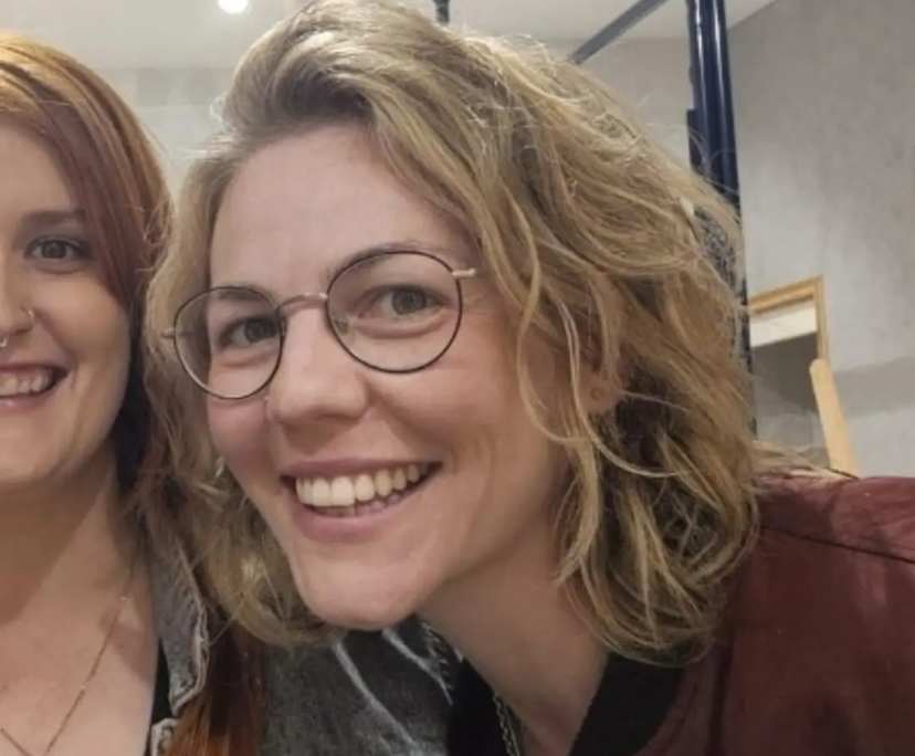 Jasy (37), $350, LGBTQIA+, Non-smoker, Have pets, and No children