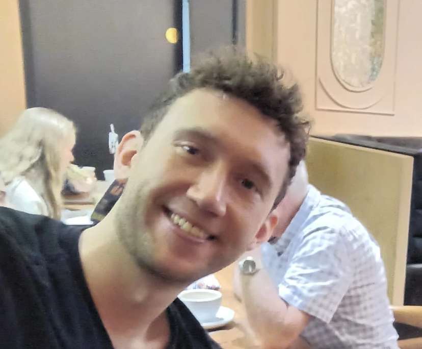 Fergus (36), $550, LGBTQIA+, Non-smoker, No pets, and No children