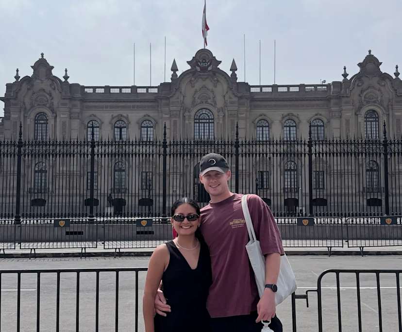 Gabriela (26) and Matthew (21), $500, Non-smoker, No pets, and No children