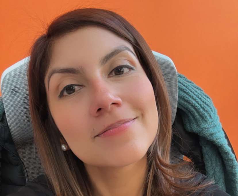 María