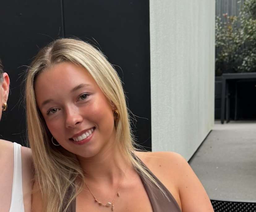 Mia